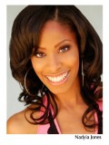 Nadyia Jones fotoğrafı