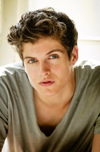 Daniel Sharman Fotoğrafı