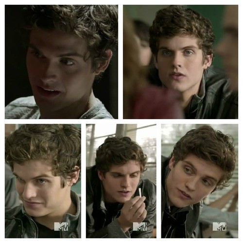 Daniel Sharman Fotoğrafı