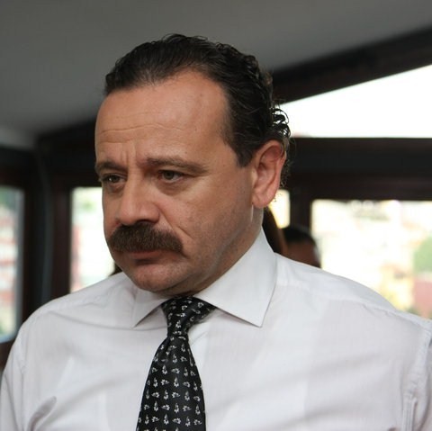 Reha Özcan fotoğrafı