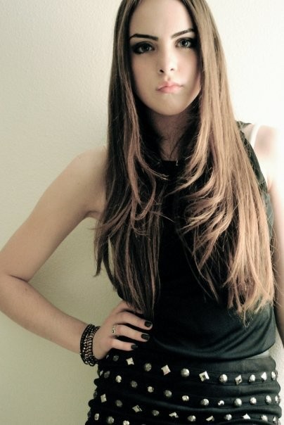 Elizabeth Gillies Fotoğrafı