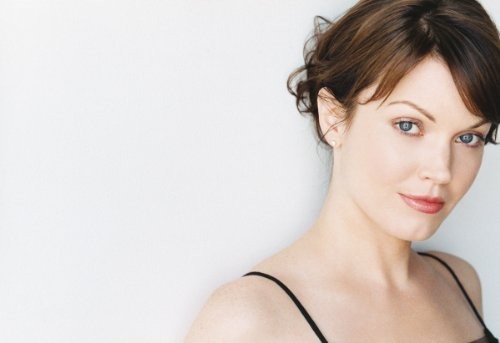 Bellamy Young fotoğrafı