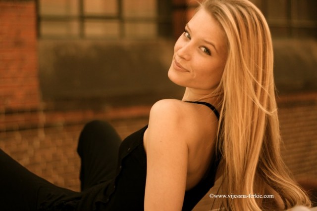 Vijessna Ferkic fotoğrafı