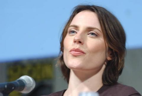 Antje Traue Fotoğrafı
