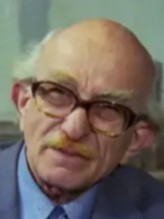 Akil Öztuna fotoğrafı