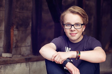 Ed Oxenbould fotoğrafı