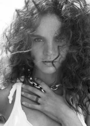 Tuğçe Kazaz Fotoğrafı