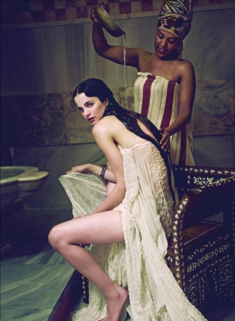 Tuğçe Kazaz Fotoğrafı