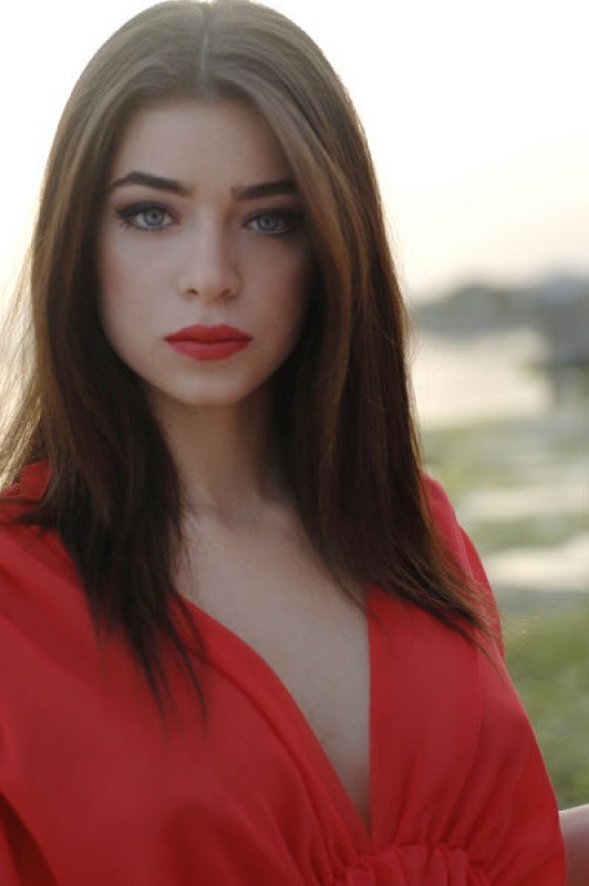 Öykü Çelik Fotoğrafı