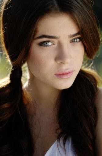 Öykü Çelik Fotoğrafı