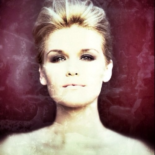 Emily Rose Fotoğrafı