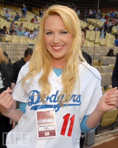 Adrienne Frantz Fotoğrafı