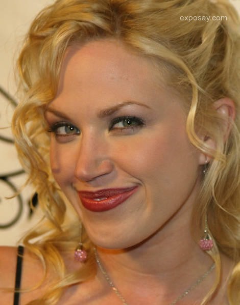 Adrienne Frantz Fotoğrafı