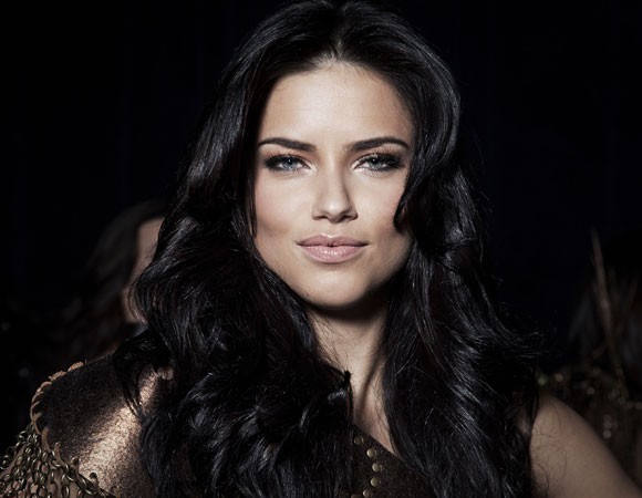 Adriana Lima Fotoğrafı