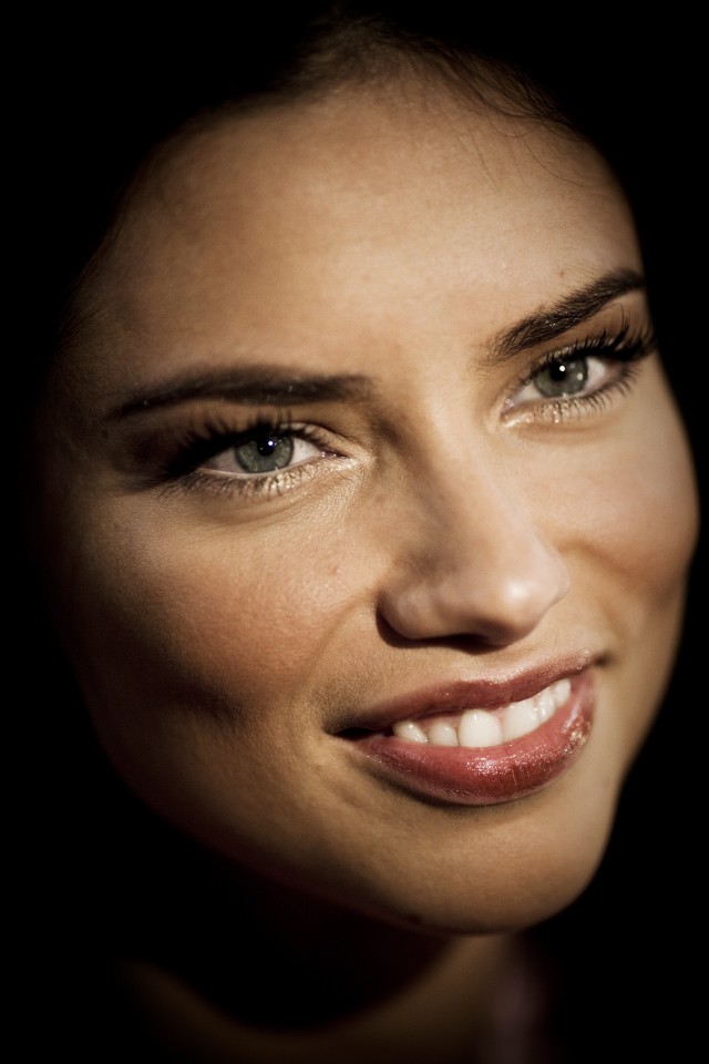 Adriana Lima Fotoğrafı