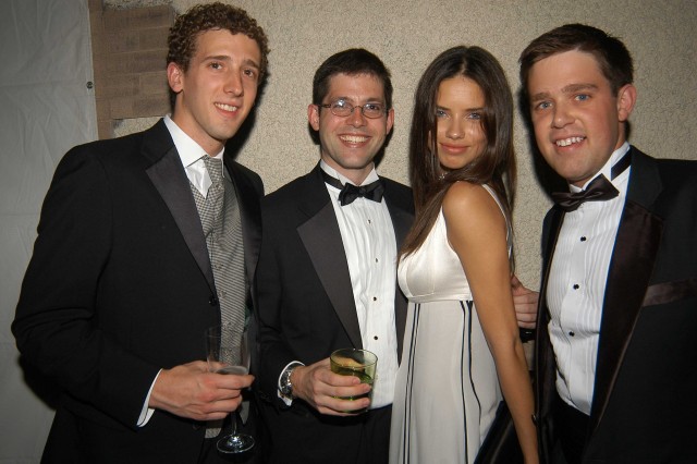 Adriana Lima Fotoğrafı