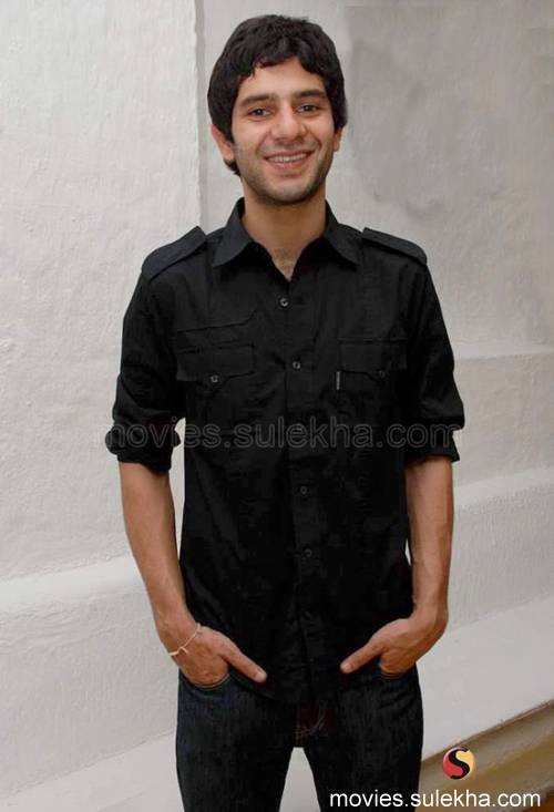 Arjun Mathur fotoğrafı