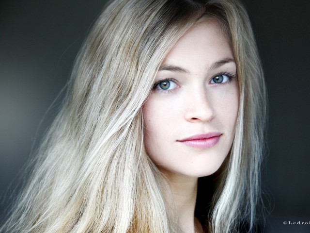 Julie Engelbrecht fotoğrafı