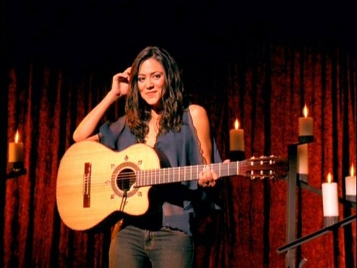 Camille Guaty Fotoğrafı