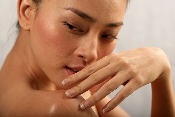 Veronica Ngo Fotoğrafı