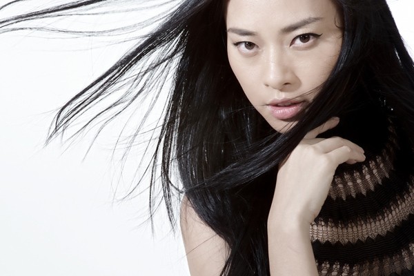 Veronica Ngo Fotoğrafı