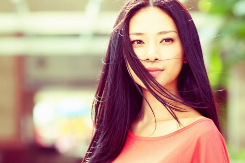 Veronica Ngo Fotoğrafı