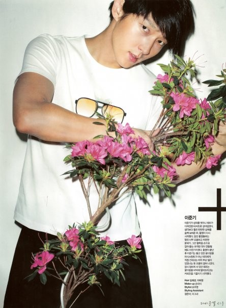 Lee Jun-ki Fotoğrafı