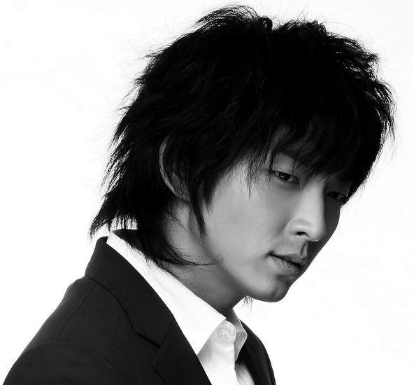 Lee Jun-ki Fotoğrafı