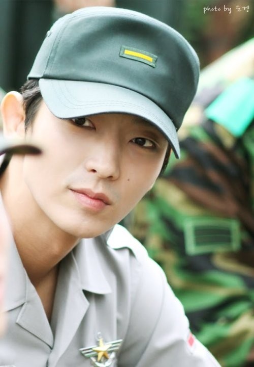 Lee Jun-ki Fotoğrafı