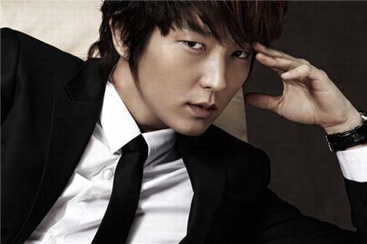 Lee Jun-ki Fotoğrafı