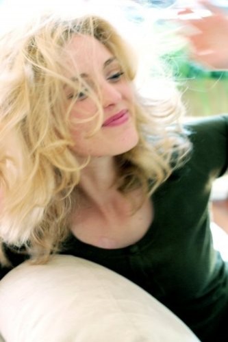 Evelyne Brochu fotoğrafı