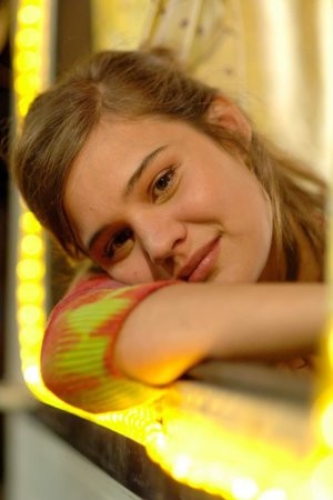 Marie Denarnaud fotoğrafı