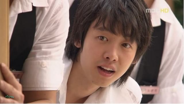 Kim Dong-Wook fotoğrafı