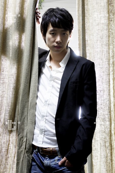 Kim Dong-Wook Fotoğrafı