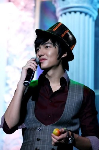 Lee Min-ho Fotoğrafı