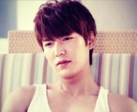 Lee Min-ho Fotoğrafı