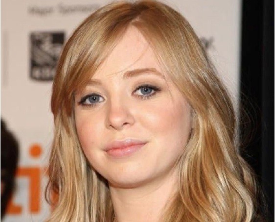 Portia Doubleday Fotoğrafı