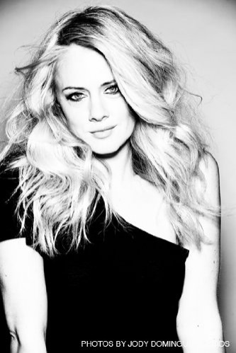 Tess Parker fotoğrafı