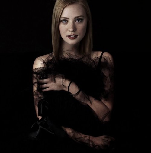 Deborah Ann Woll Fotoğrafı
