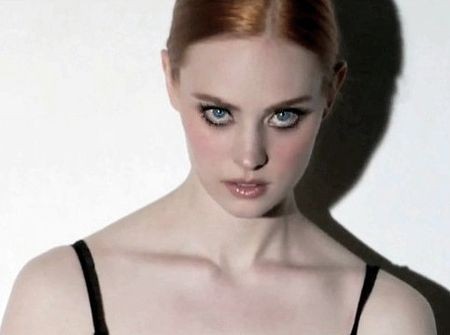 Deborah Ann Woll Fotoğrafı