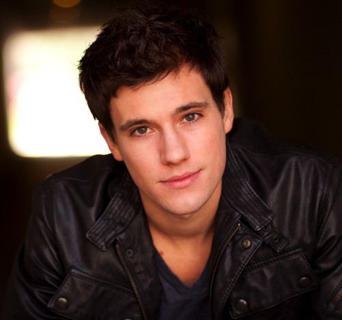 Drew Roy Fotoğrafı