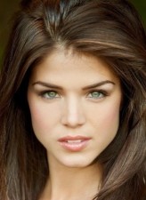 Marie Avgeropoulos fotoğrafı