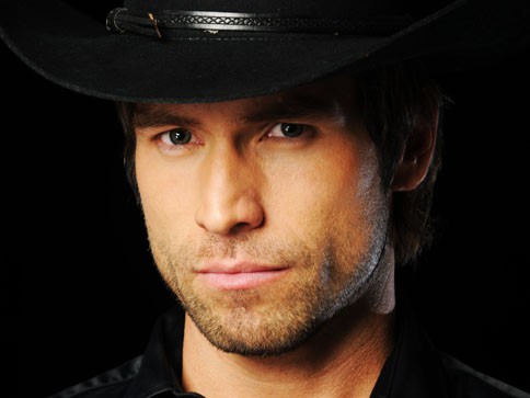 Rafael Amaya Fotoğrafı