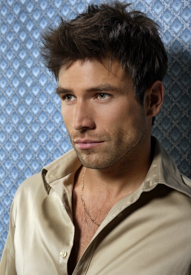 Rafael Amaya Fotoğrafı
