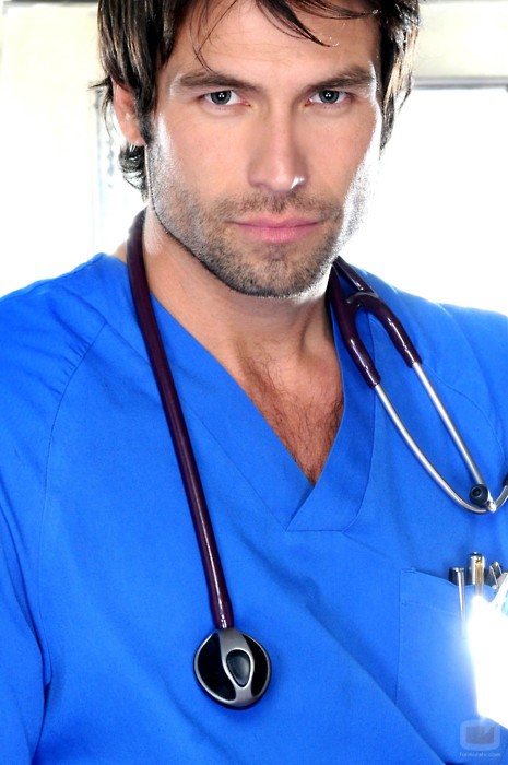 Rafael Amaya fotoğrafı