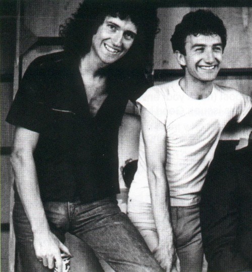 John Deacon fotoğrafı