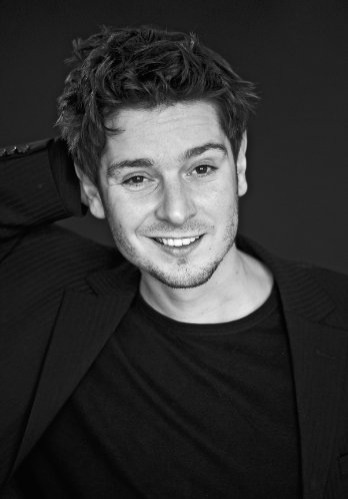 Michael Baral Fotoğrafı