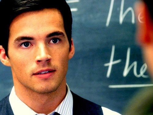 Ian Harding Fotoğrafı