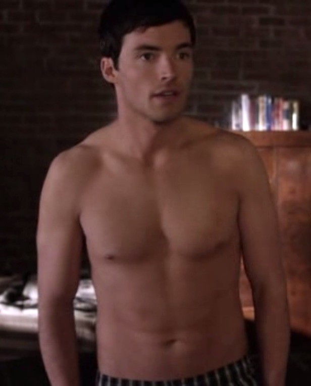 Ian Harding Fotoğrafı