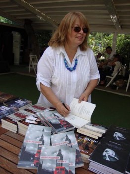 Gülsüm Öz Fotoğrafı